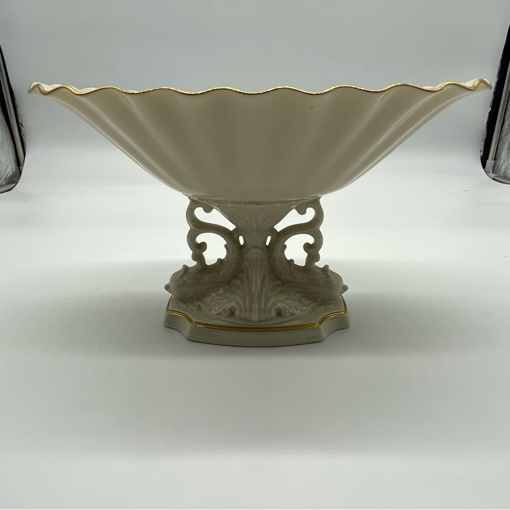 Lenox Cream and Gold Holiday Decor Bowl